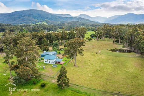 farms for sale tasmania
